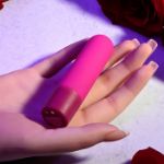 Picture of Tiny Temptation - Silicone Rechargeable - Pink